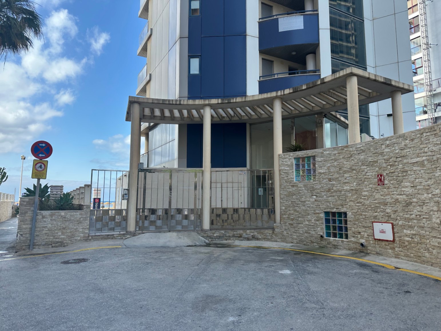 EKSKLUZYWNY PENTHOUSE Z PANORAMICZNYM WIDOKIEM NA MORZE I CAŁE CALPE — zdjęcie 24