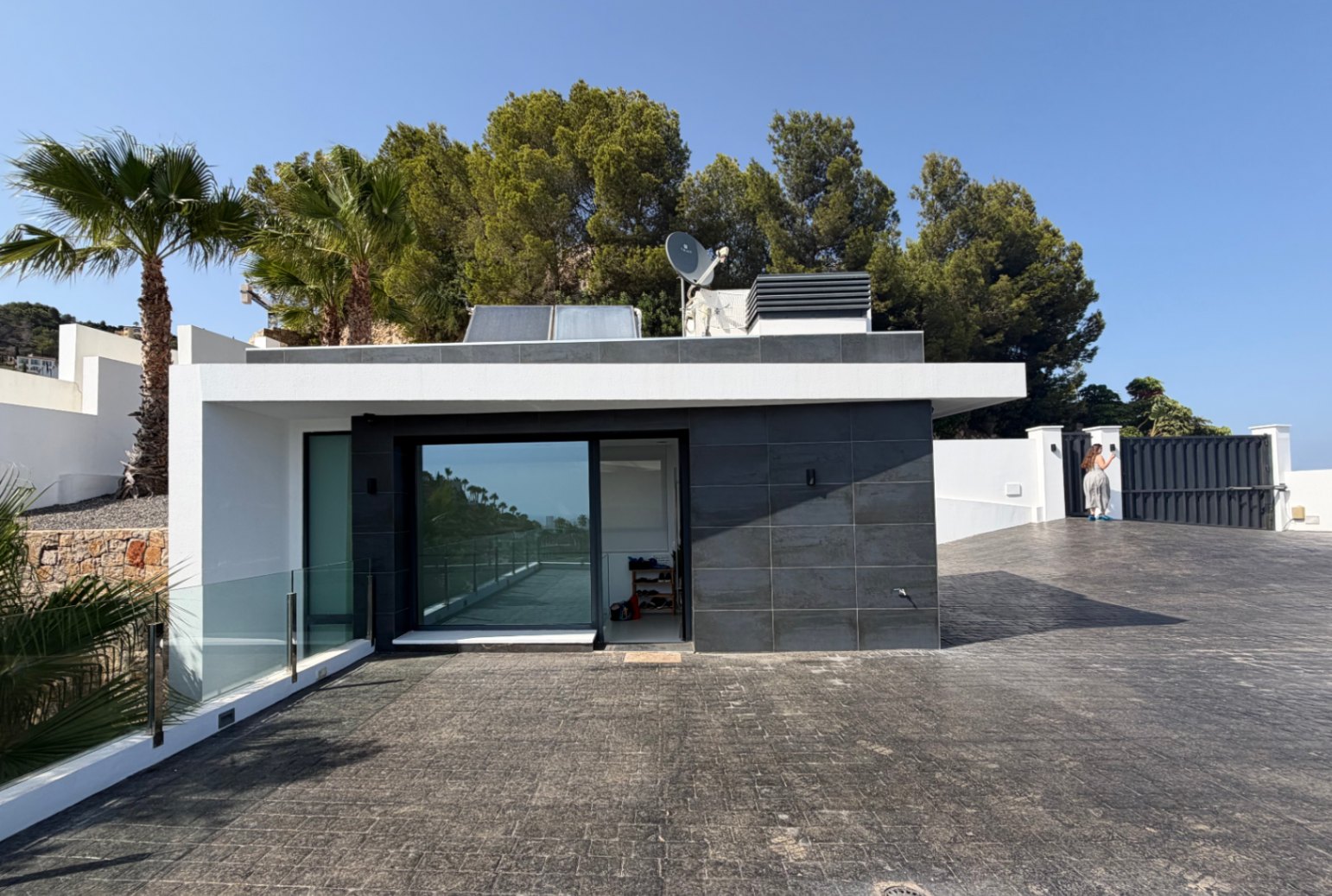 Eksklusiv villa med panoramaudsigt over havet, infinity pool, elevator og privat wellness-område i Benissa — foto 3