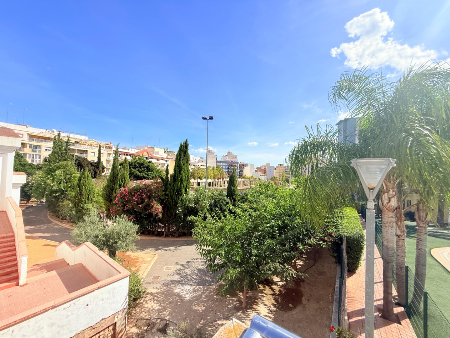 RESIDENCIAL BORUMBOT — фото 10