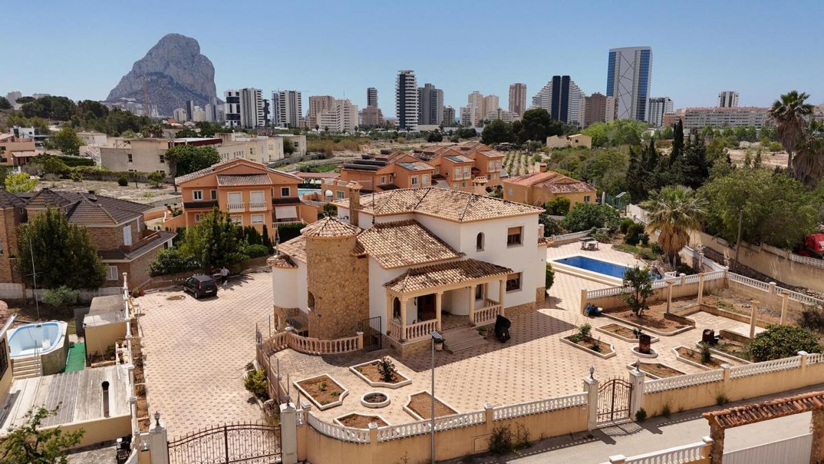 Villa for Sale in Pla Senieta, Calpe, Alicante — photo 25