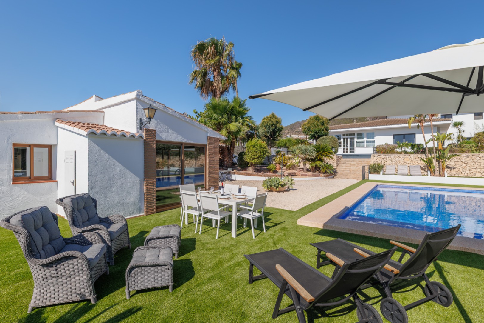 Haus zum Verkauf mit 6 Schlafzimmern und Pool in Calpe, Benicolada — Foto 31