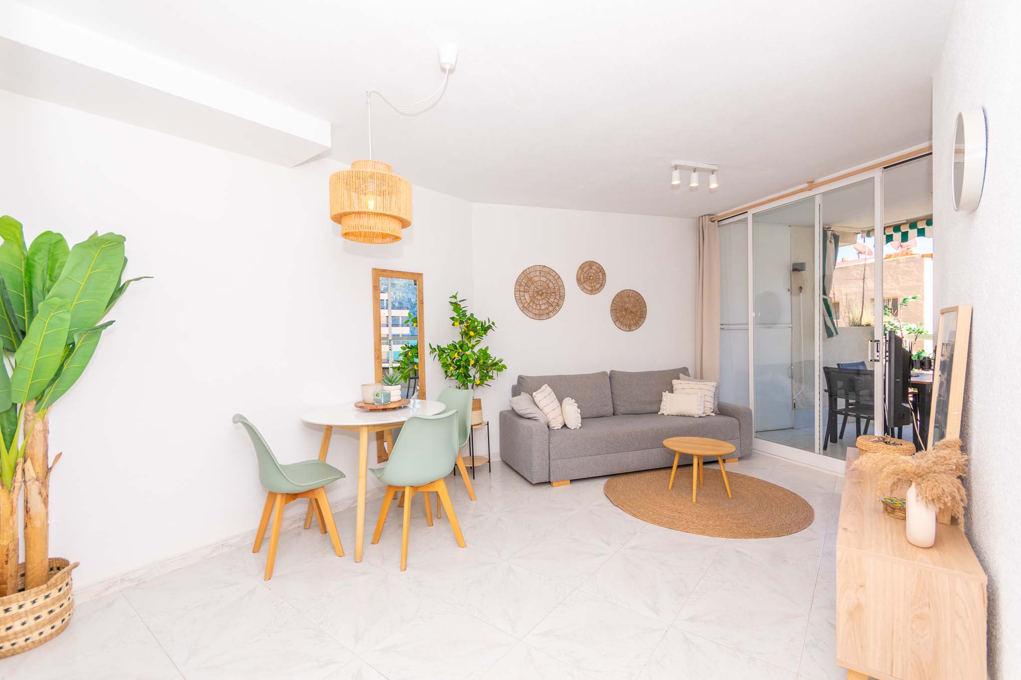 RENOVIERTE WOHNUNG IN LA FOSSA MIT MEERBLICK — Foto 10