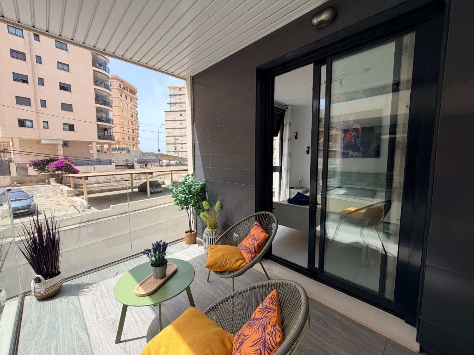Modern 2-bedroom apartment with sea views in the Calpe Beach building — photo 16