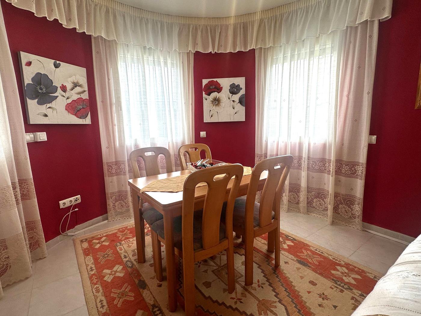 Villa / Casa / Chalet (Ortenbach) — photo 8