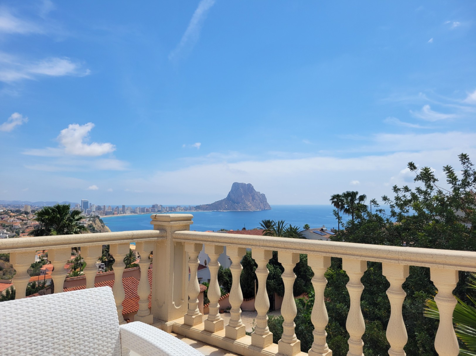 VILLA IN MARYVILLA WITH SPECTACULAR VIEWS