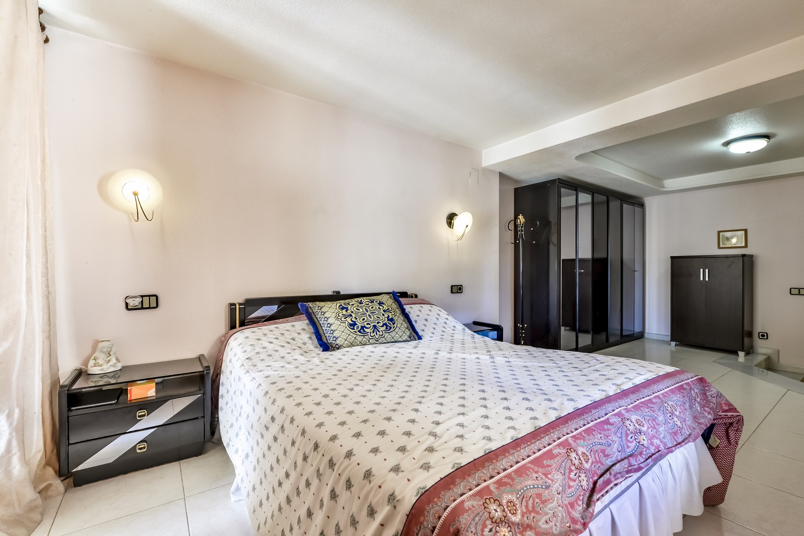 AMPLIA CASA EN BENIDORM — foto 25