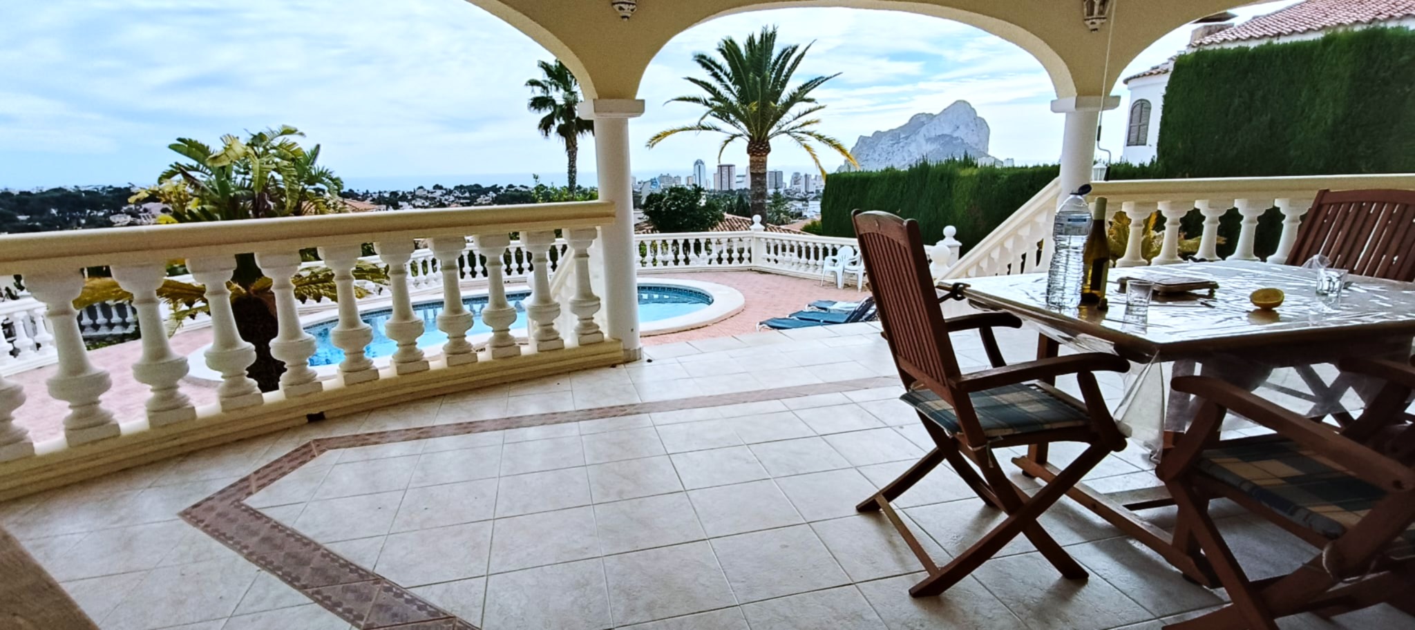 Imponerende villa med pool og betagende udsigt til Peñón de Ifach — foto 3