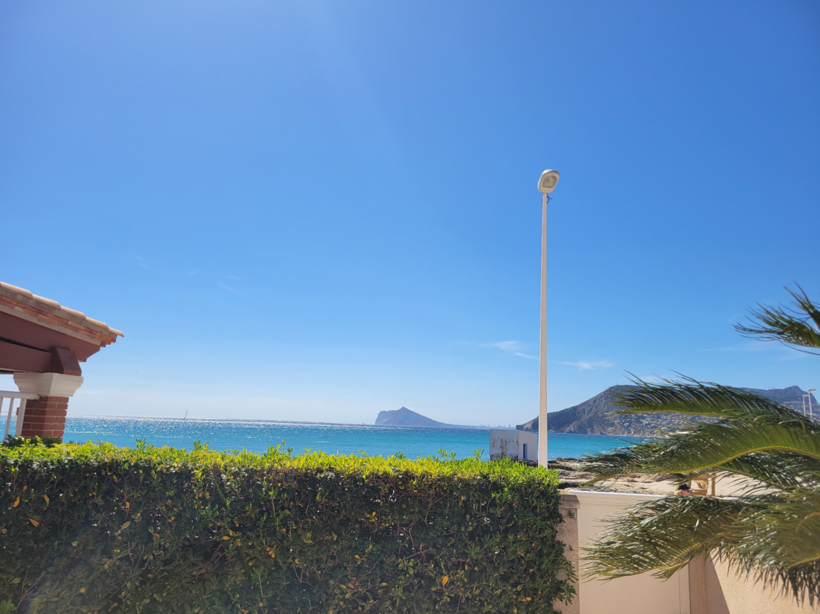 Appartamento in prima linea spiaggia con accesso diretto alla spiaggia. — foto 32