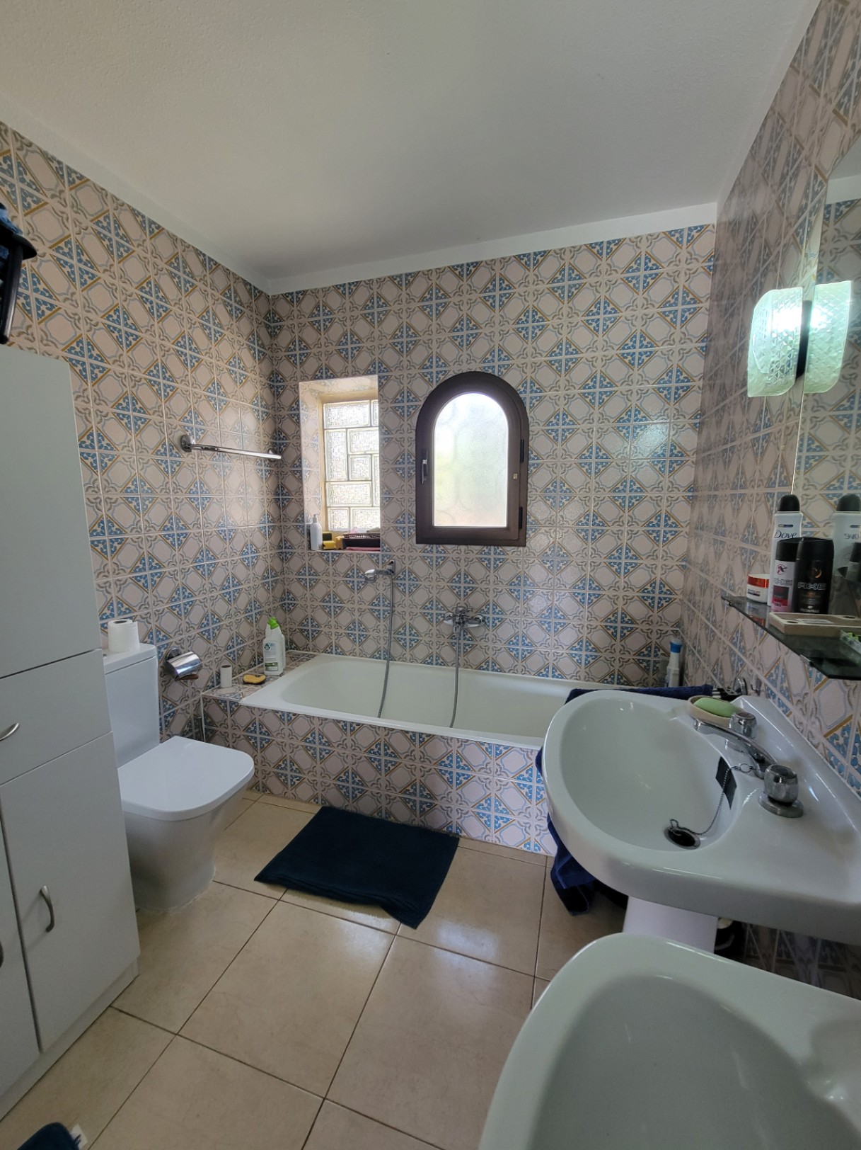 VILLA IN MARYVILLA WITH SPECTACULAR VIEWS — photo 33