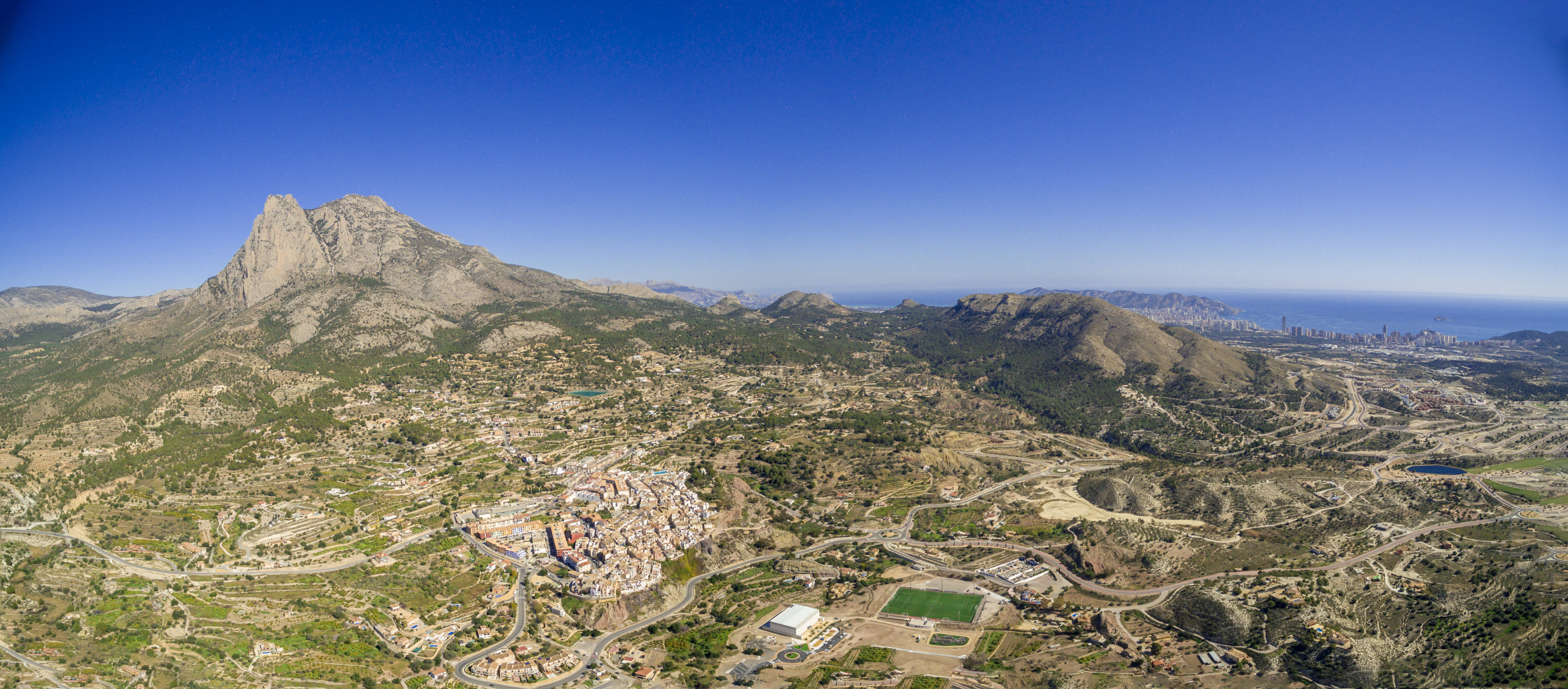 BEAUTIFUL MODERN URBANIZATION IN FINESTRAT — photo 27