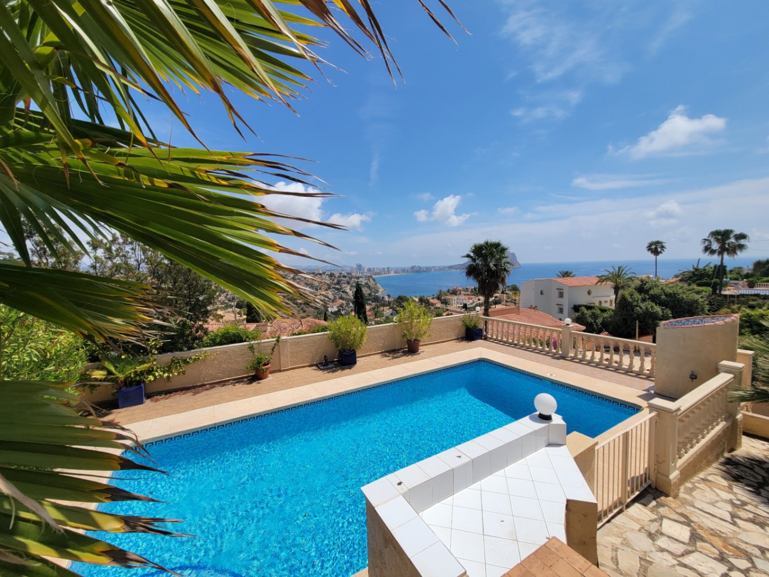 VILLA IN MARYVILLA WITH SPECTACULAR VIEWS — photo 7