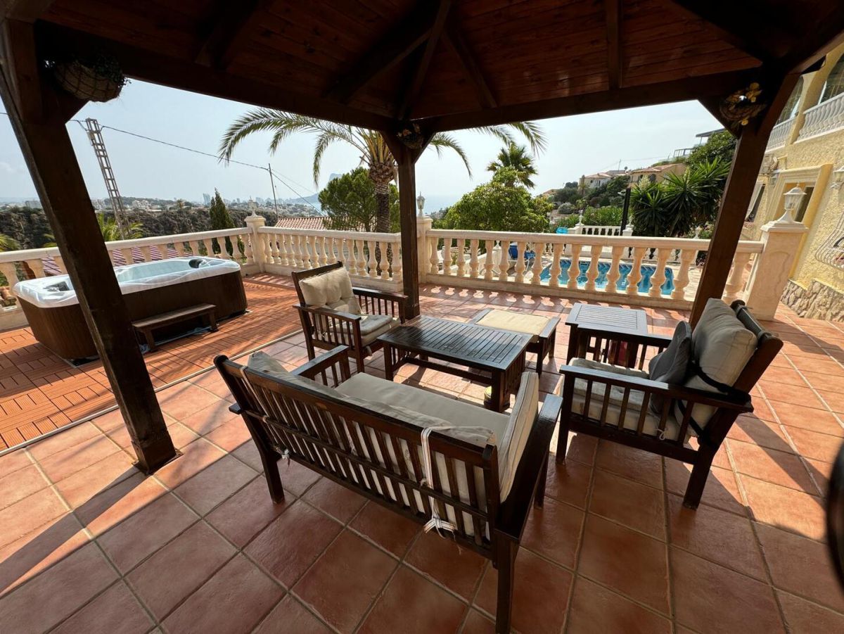 Villa for Sale in Maryvilla, Calpe, Alicante — photo 5