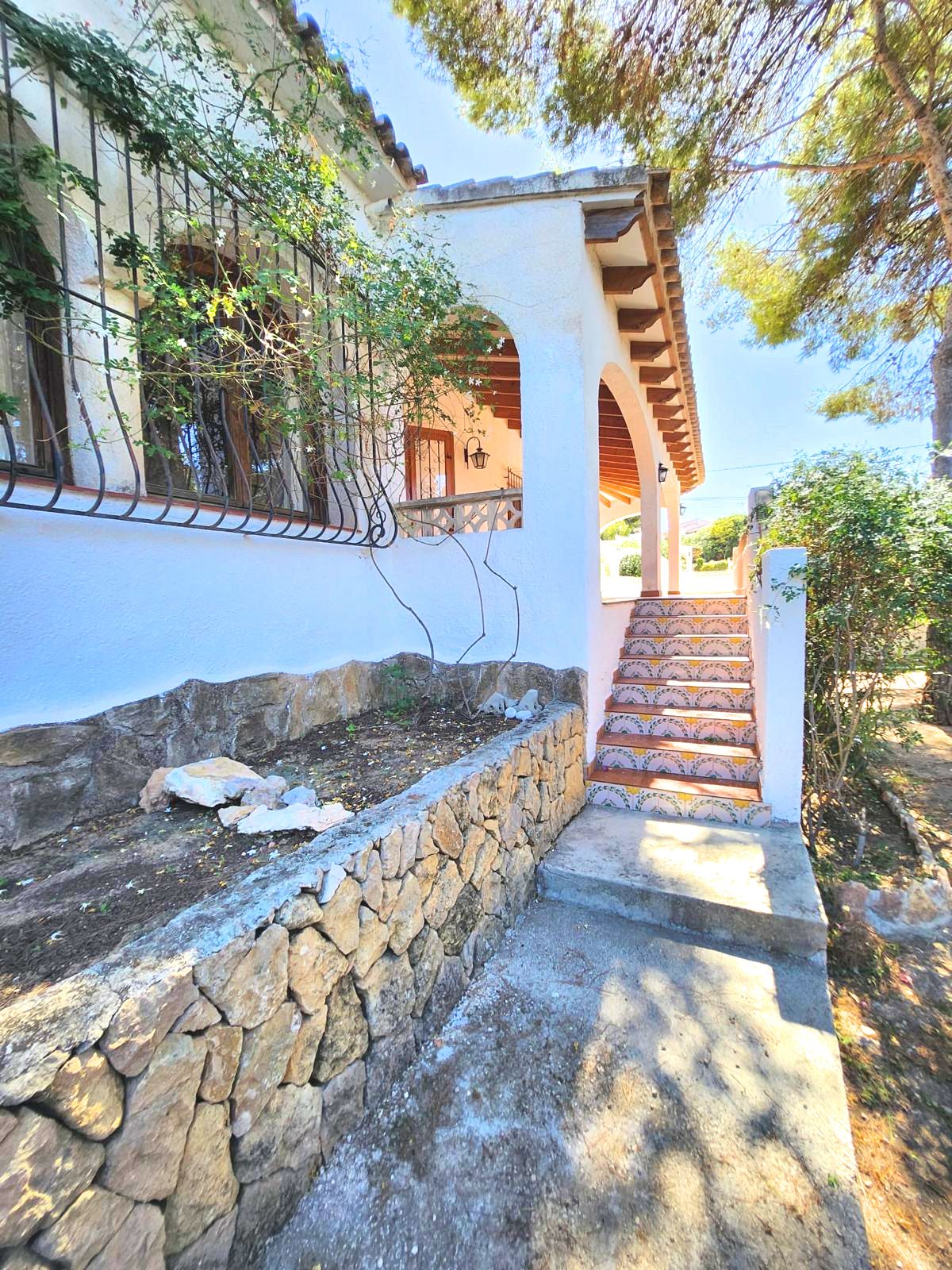 In the Los Pinos area If you identify with Mediterranean style...This is your home!! — photo 31