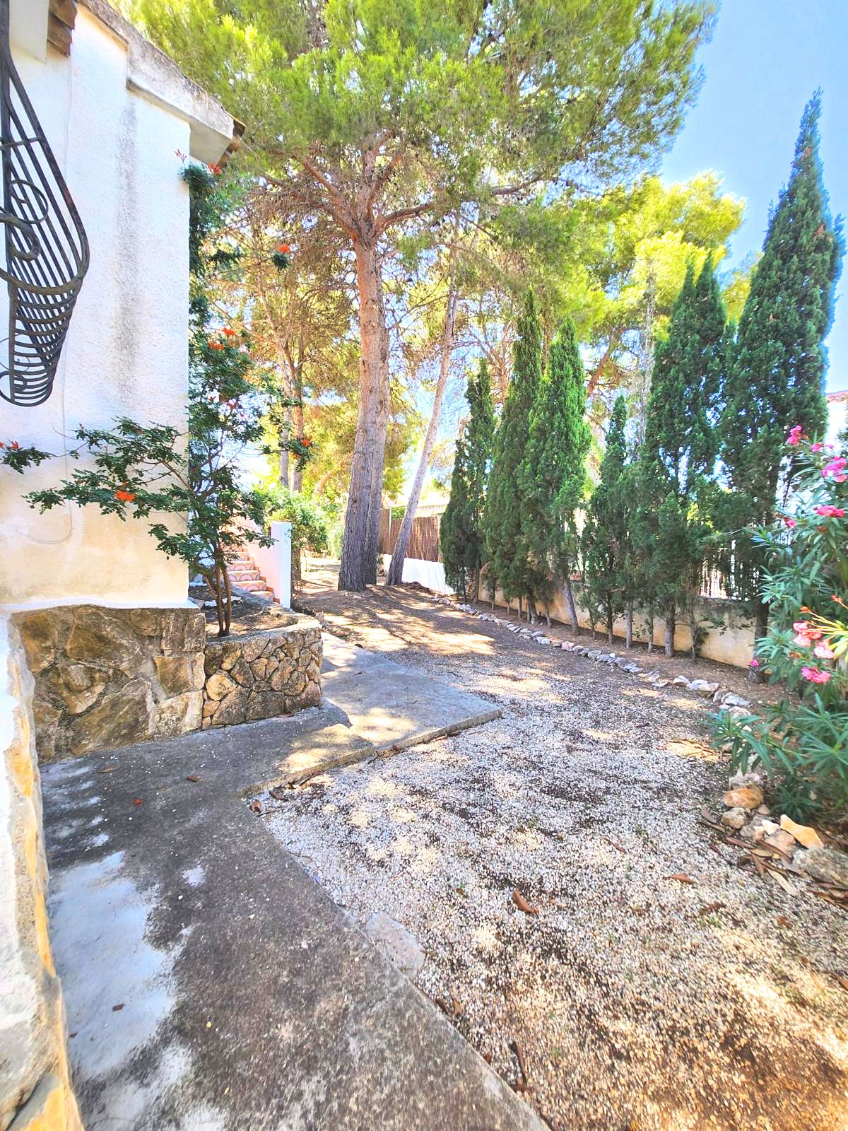 In the Los Pinos area If you identify with Mediterranean style...This is your home!! — photo 30