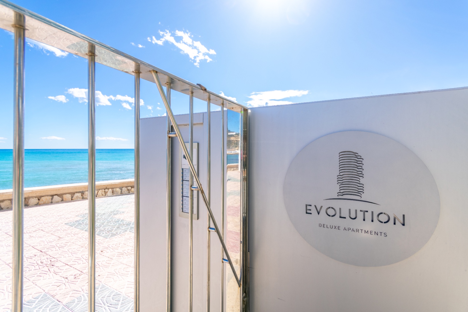 Exclusivity and Luxury on the Beachfront – Last Units Available — photo 10