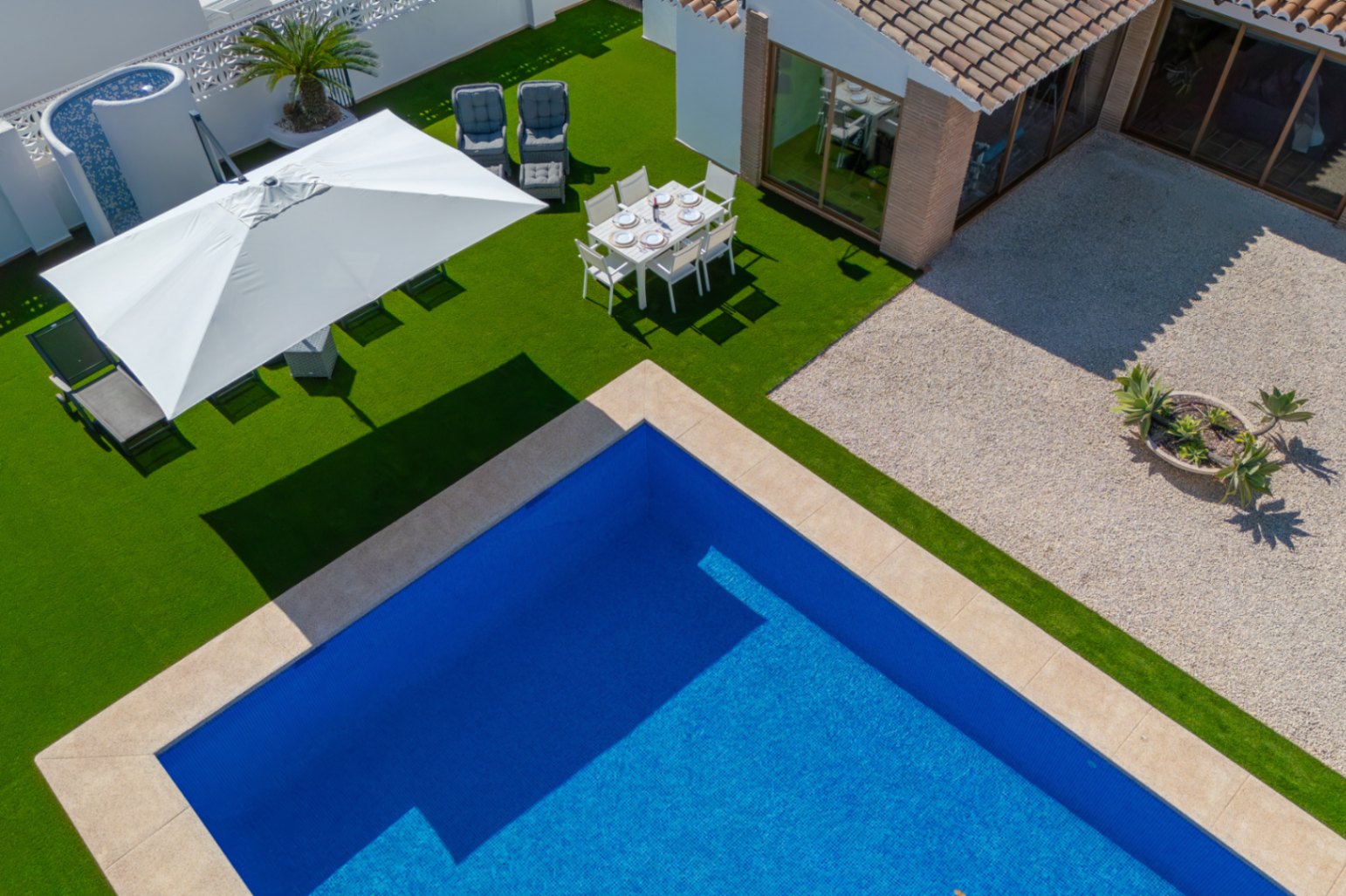 Haus zum Verkauf mit 6 Schlafzimmern und Pool in Calpe, Benicolada — Foto 7
