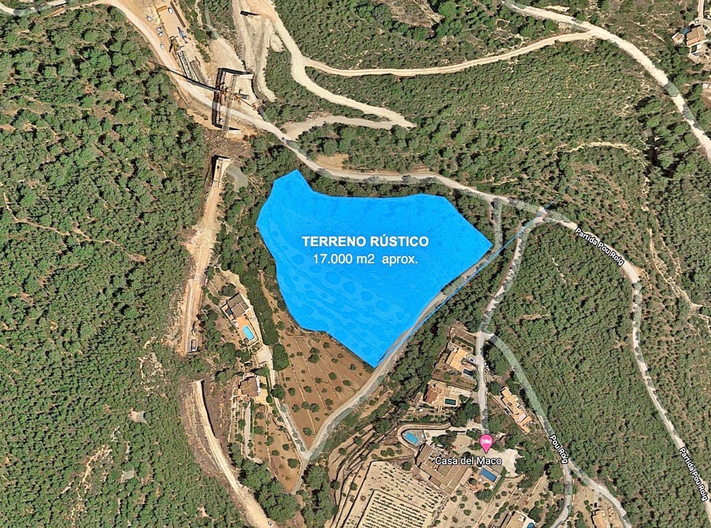 Well-situated rustic land, quite flat, in a rural area near Calpe.