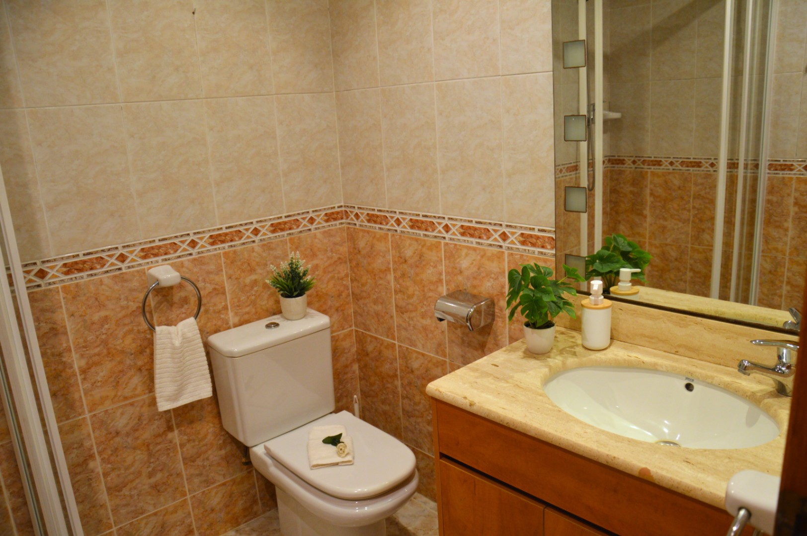 Penthouse for sale in the heart of Calpe with solarium, pool. Parking and storage room optional. — photo 11