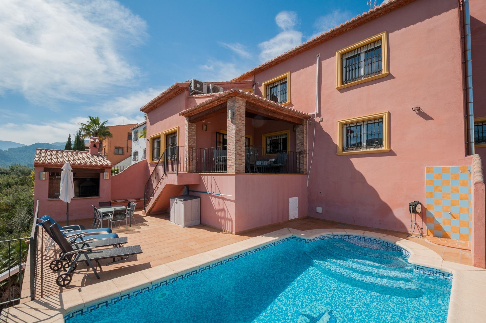 Chalet/Villa till salu i Orba — foto 3