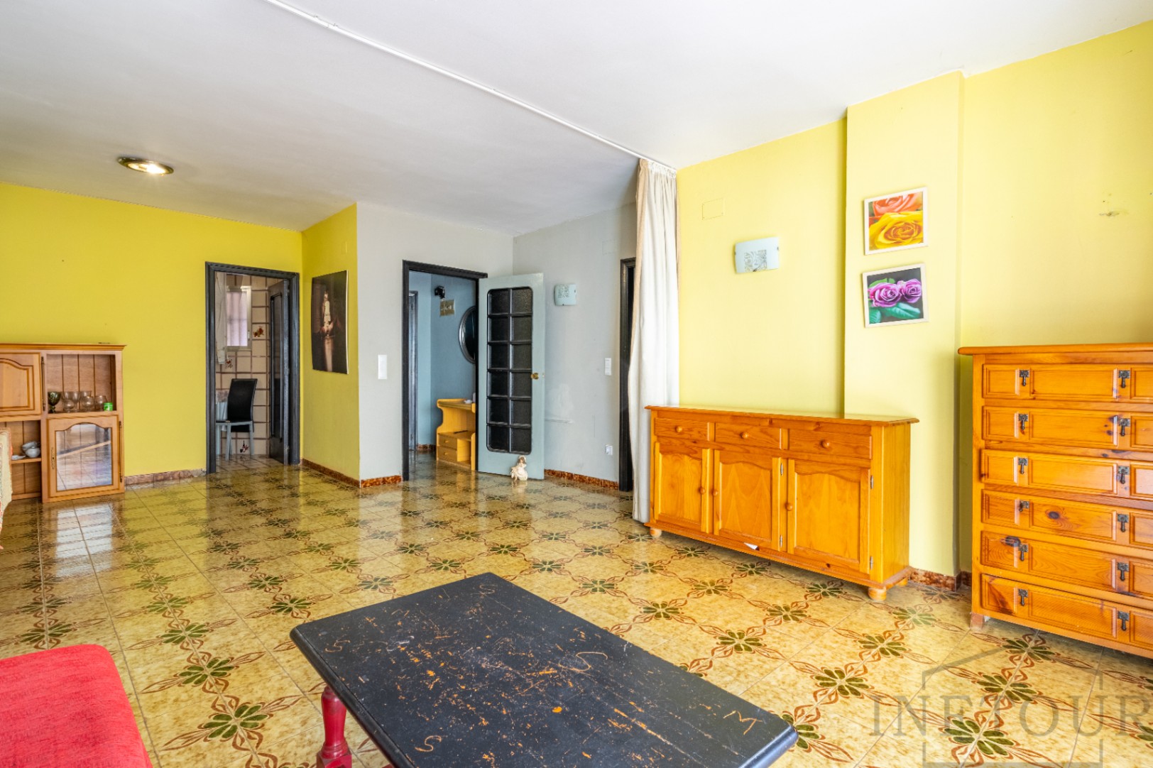 Spacious 3-bedroom apartment in the centre of Calpe — photo 5