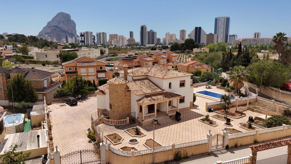 Villa for Sale in Pla Senieta, Calpe, Alicante — photo 26