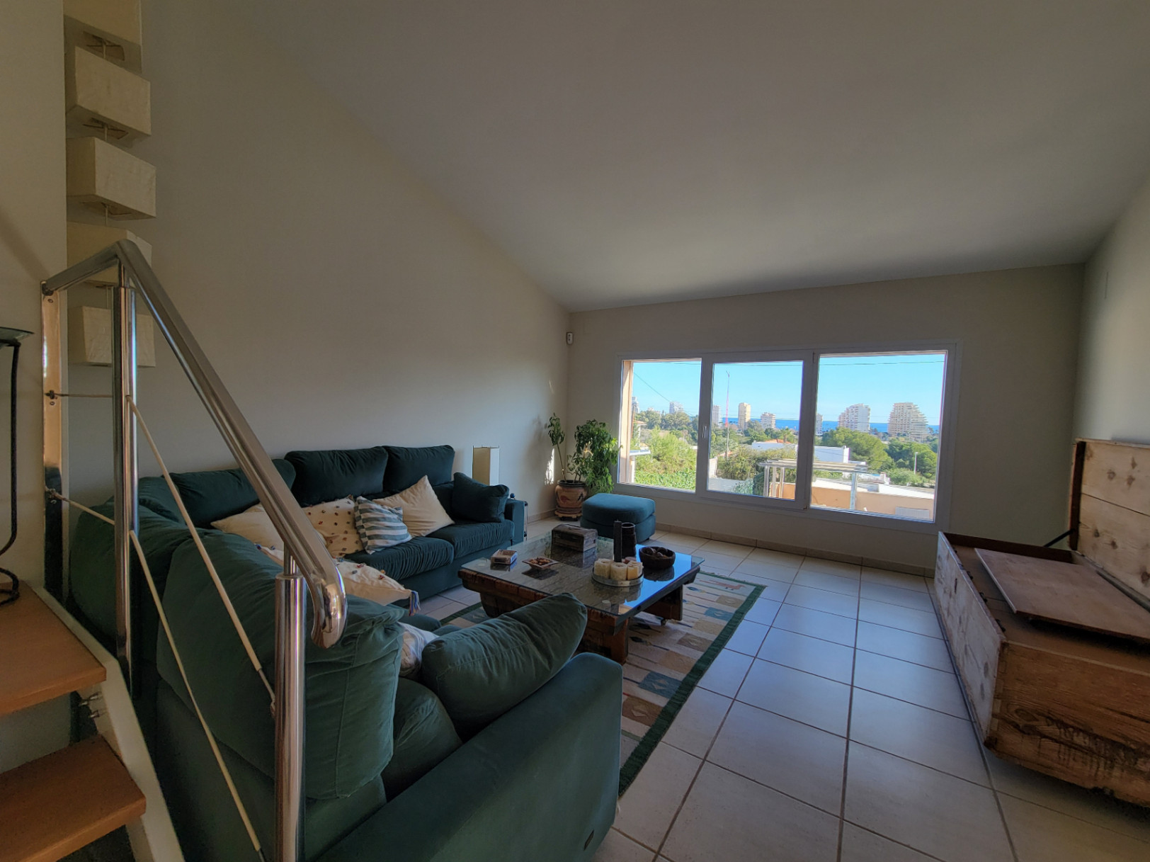 VILLA WITH GUEST APARTMENT IN GOOD LOCATION — photo 12