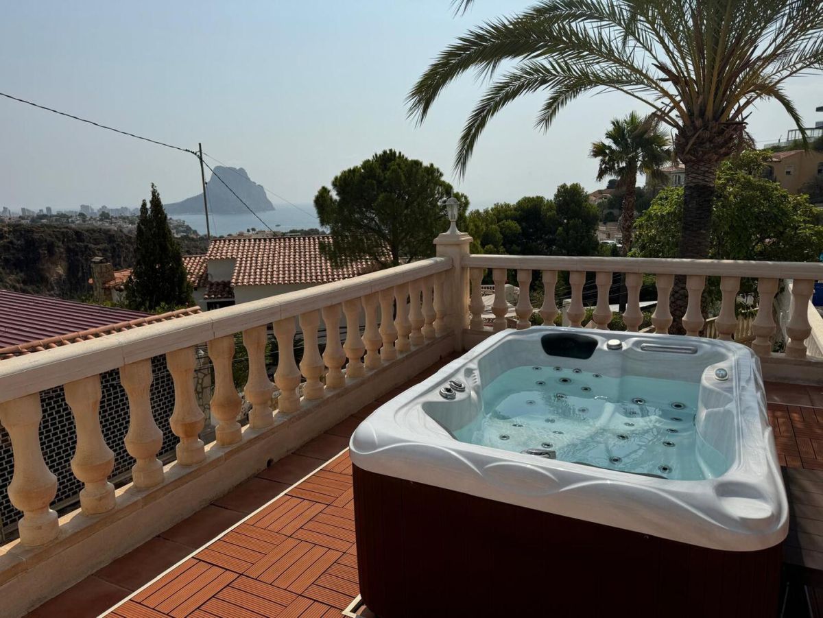 Villa for Sale in Maryvilla, Calpe, Alicante — photo 39