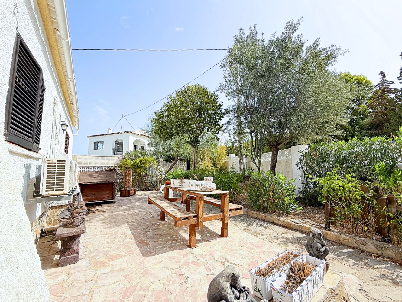 Bezaubernde Villa in Calpe mit Panoramablick in exklusiver Wohnzone — Foto 9