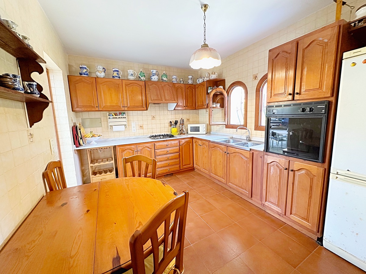 In the Los Pinos area If you identify with Mediterranean style...This is your home!! — photo 8