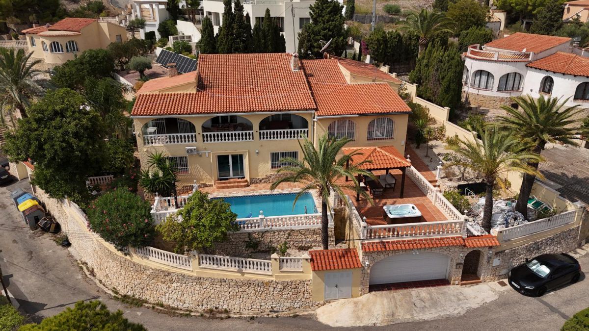 Villa for Sale in Maryvilla, Calpe, Alicante
