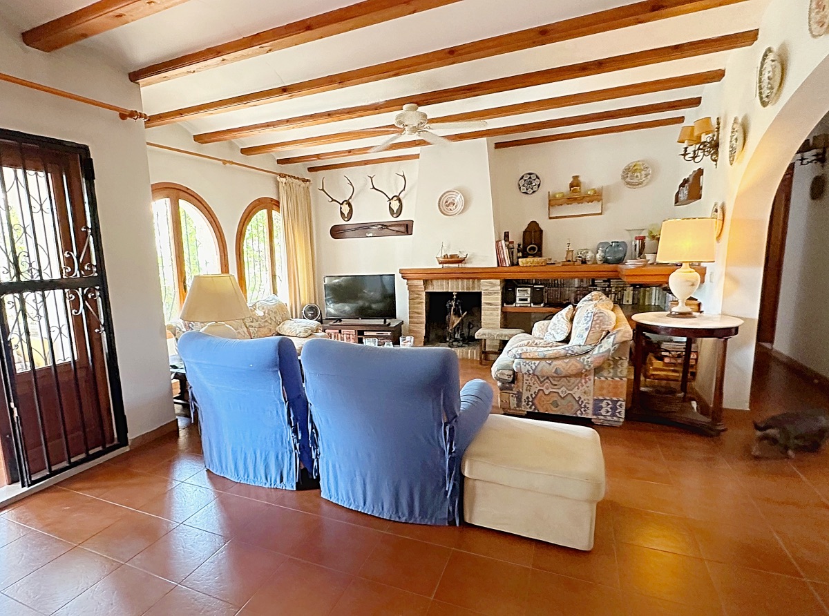 In the Los Pinos area If you identify with Mediterranean style...This is your home!! — photo 10
