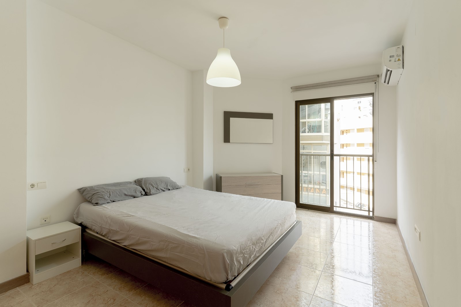 BEAUTIFUL FULLY RENOVATED APARTMENT — photo 17