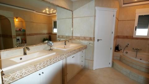 Chalet/Villa à vendre à L'alfas Del Pi — photo 15