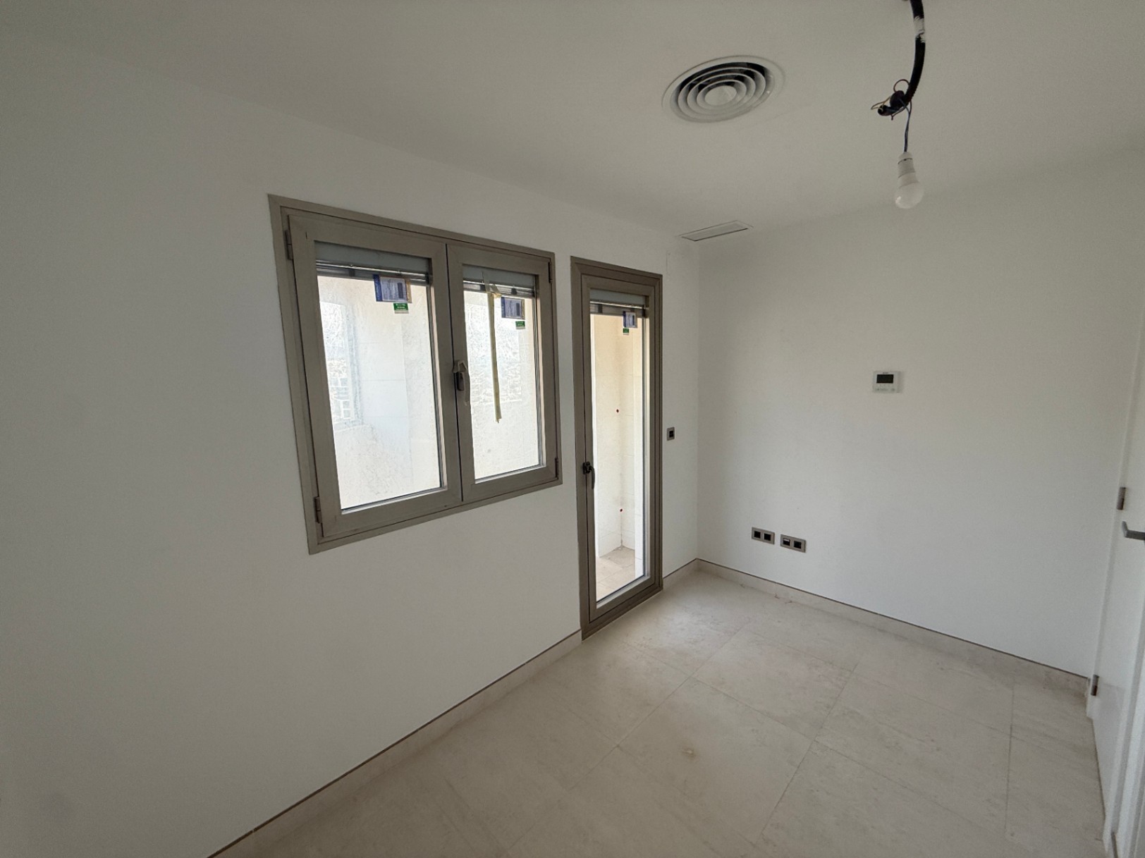 EKSKLUZYWNY PENTHOUSE Z PANORAMICZNYM WIDOKIEM NA MORZE I CAŁE CALPE — zdjęcie 12