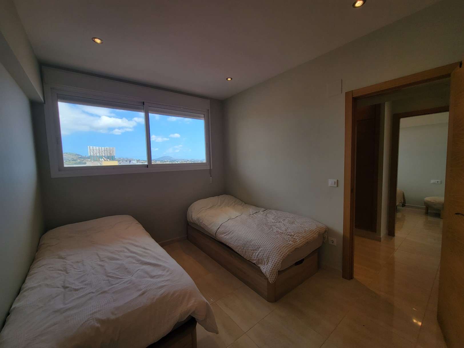 APARTMENT CLOSE TO ALL SERVICES AND THE BEACH — photo 12