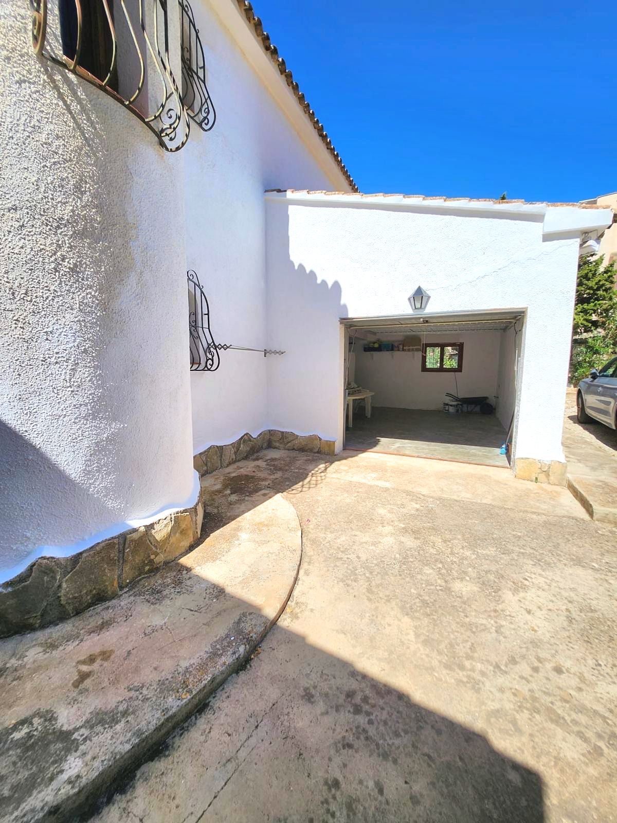 In the Los Pinos area If you identify with Mediterranean style...This is your home!! — photo 32