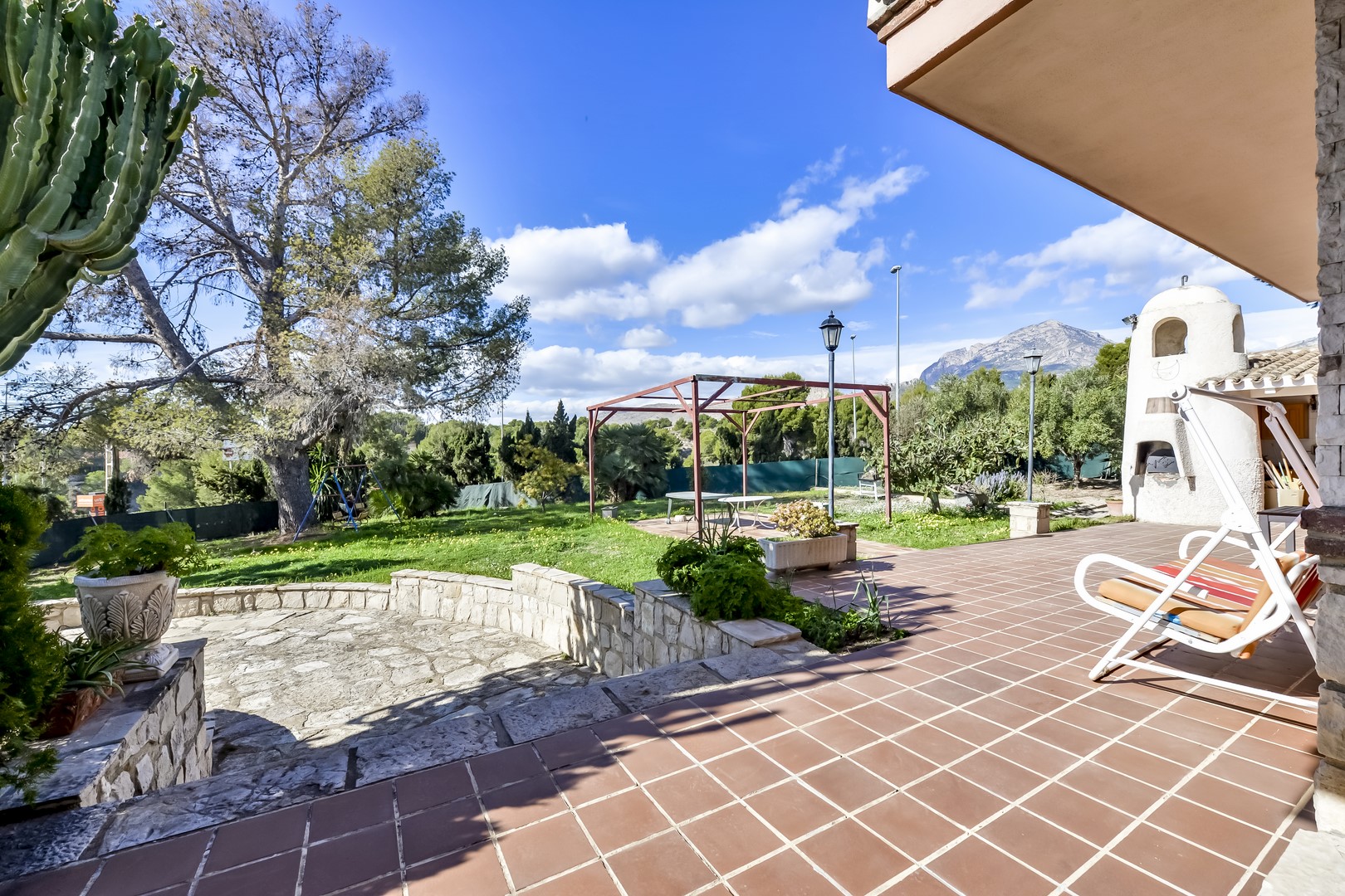 AMPLIA CASA EN BENIDORM — foto 2