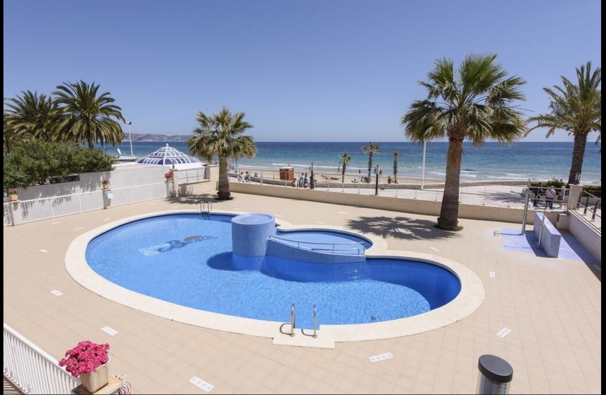 Beachfront Apartment on Levante Beach with Beautiful Sea and Bay Views