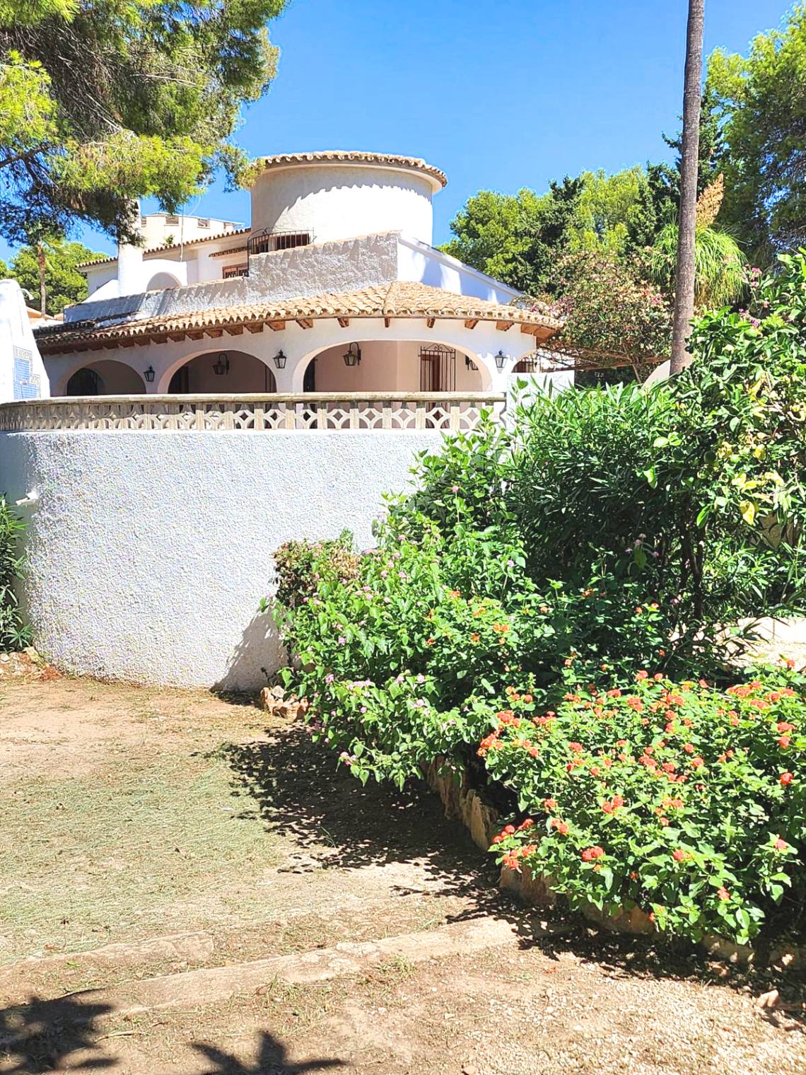 In the Los Pinos area If you identify with Mediterranean style...This is your home!! — photo 29