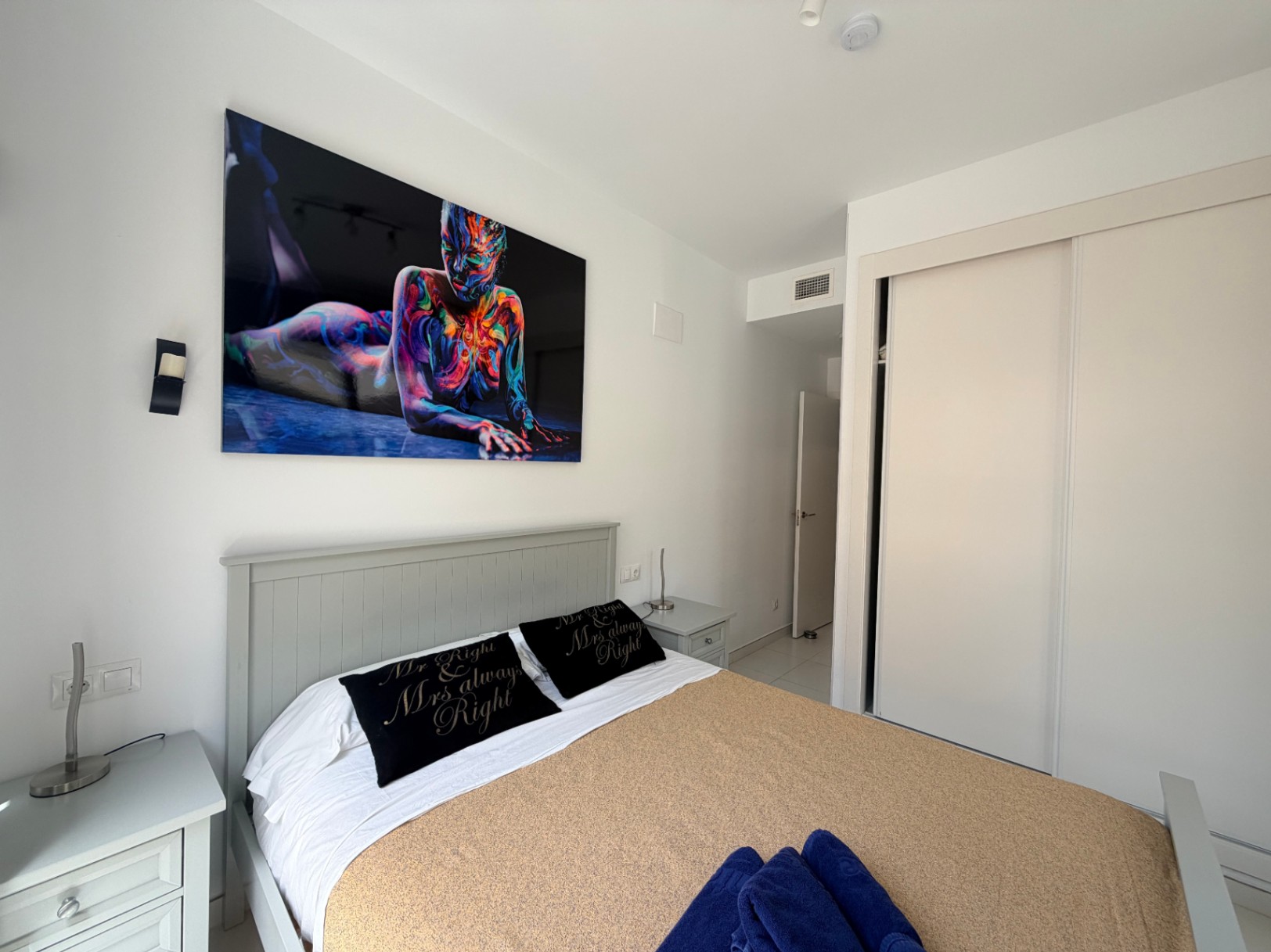 Modern 2-bedroom apartment with sea views in the Calpe Beach building — photo 18