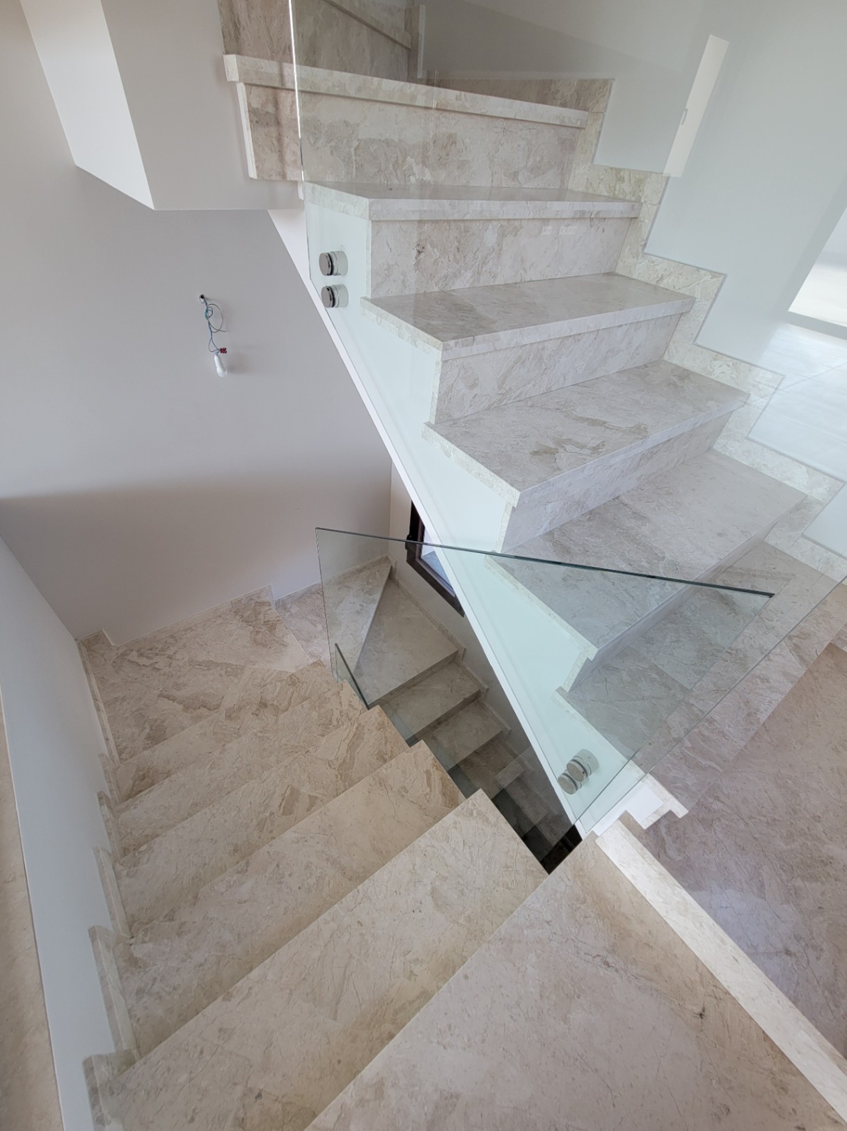 NEW BUILD VILLA CLOSE TO ALL AMENITIES — photo 38