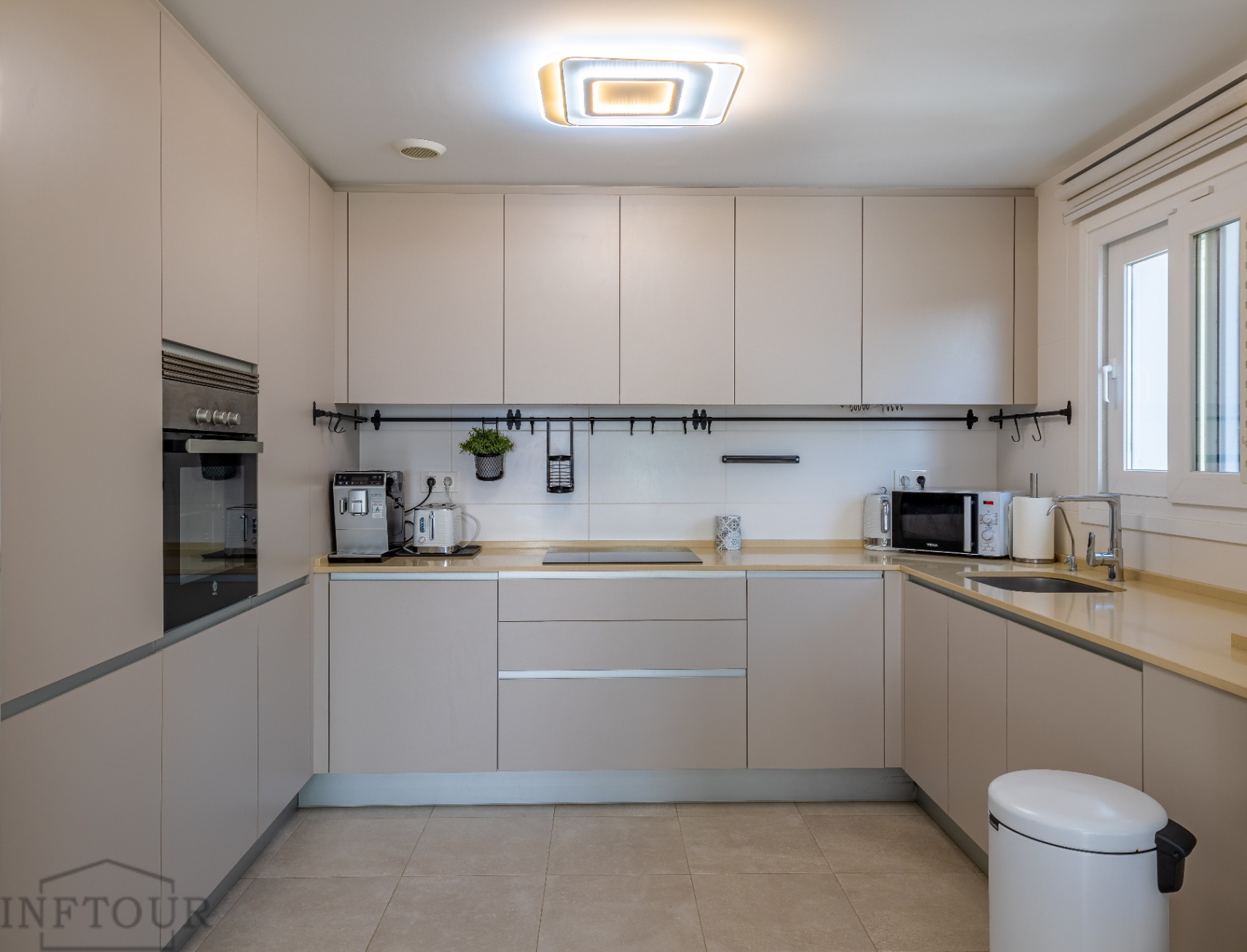 Apartment in Calpe with sea views and swimming pool – 2 bedrooms, terrace and parking — photo 9