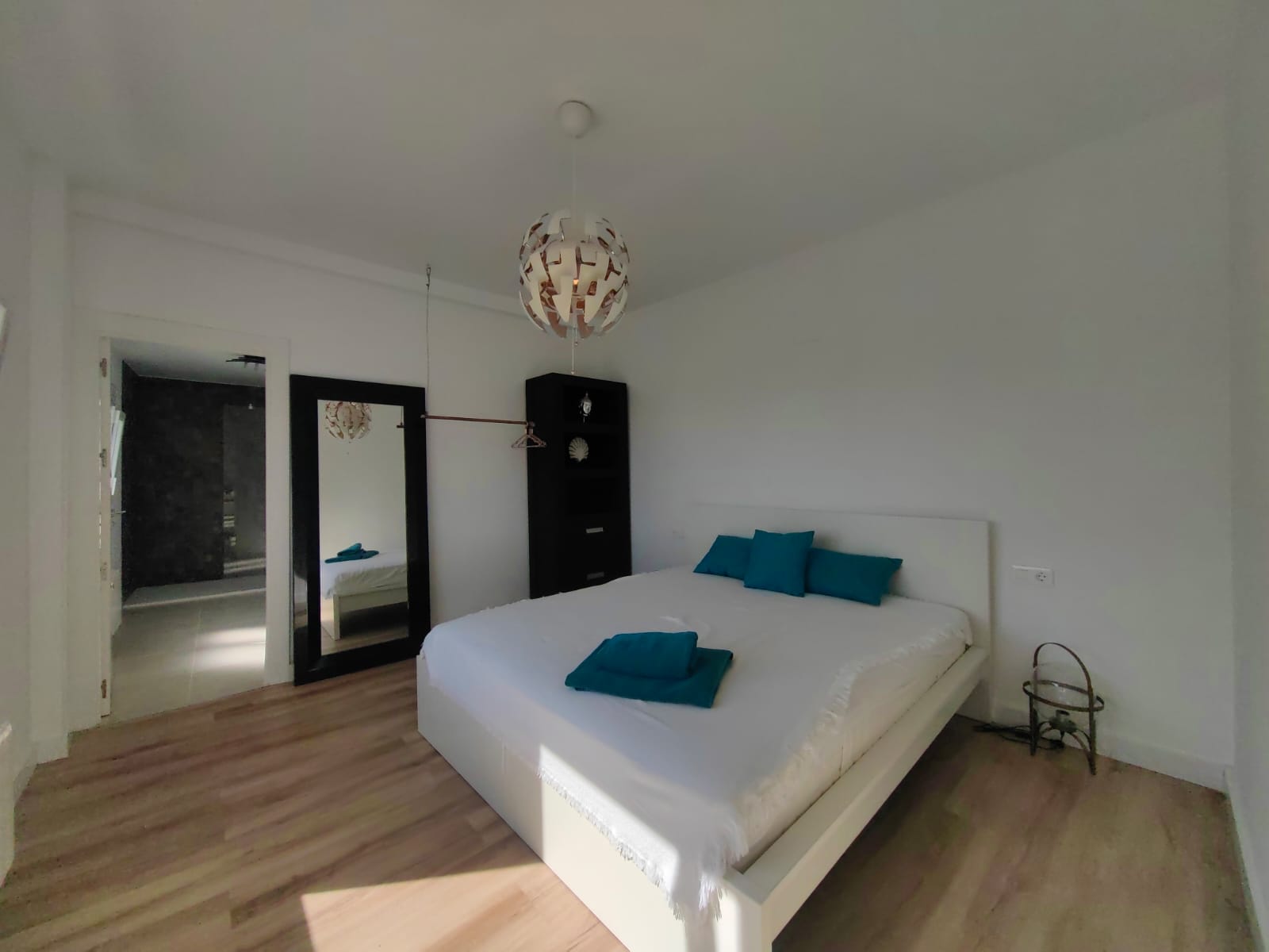 High-Quality Villa with Panoramic Sea Views — photo 18