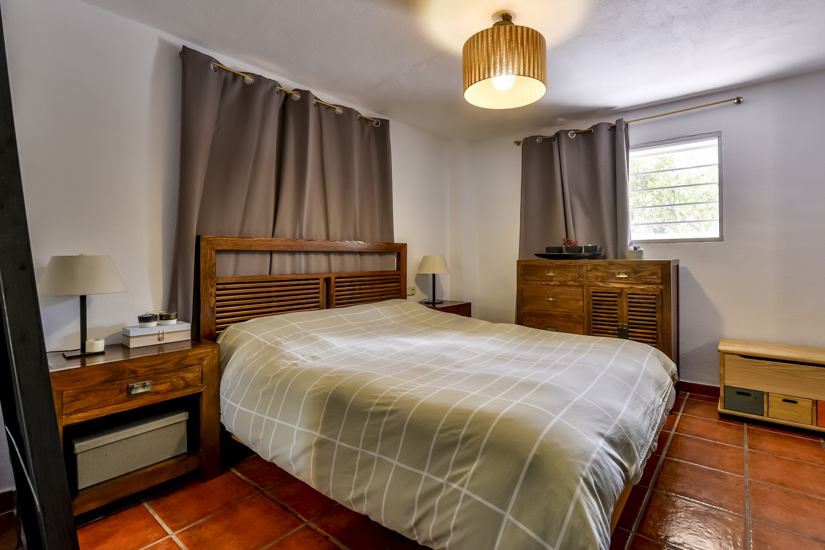 AMPLIA CASA EN BENIDORM — foto 31