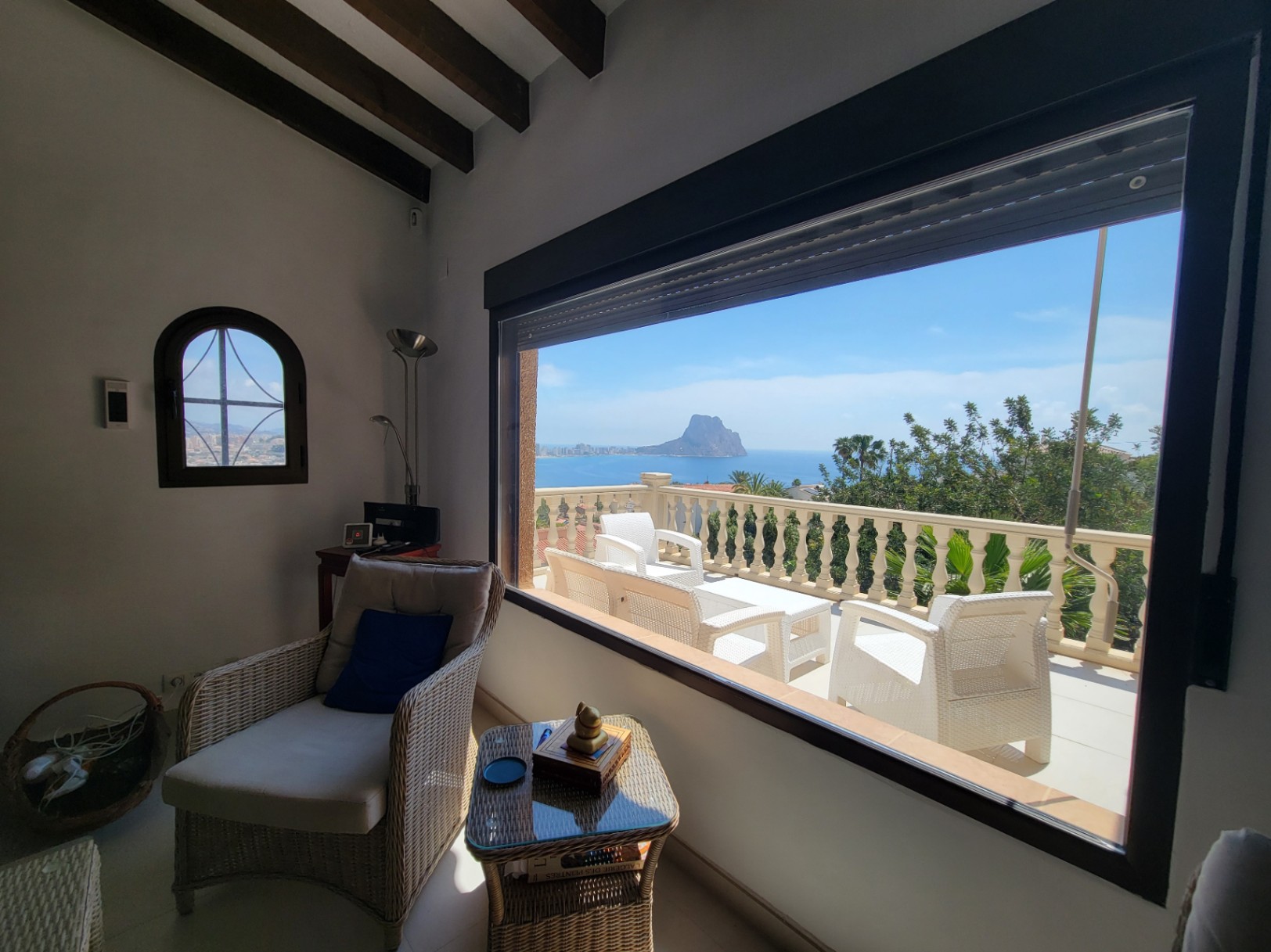 VILLA IN MARYVILLA WITH SPECTACULAR VIEWS — photo 21