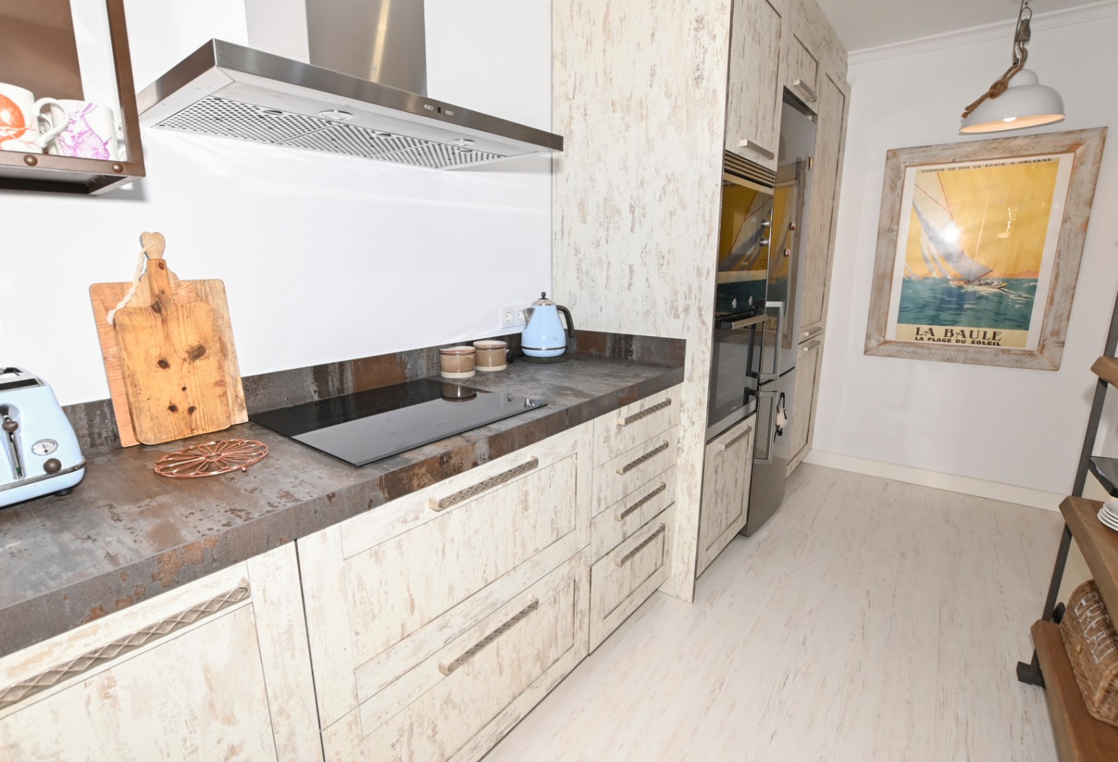 Fantastic First-Line Apartment — photo 17
