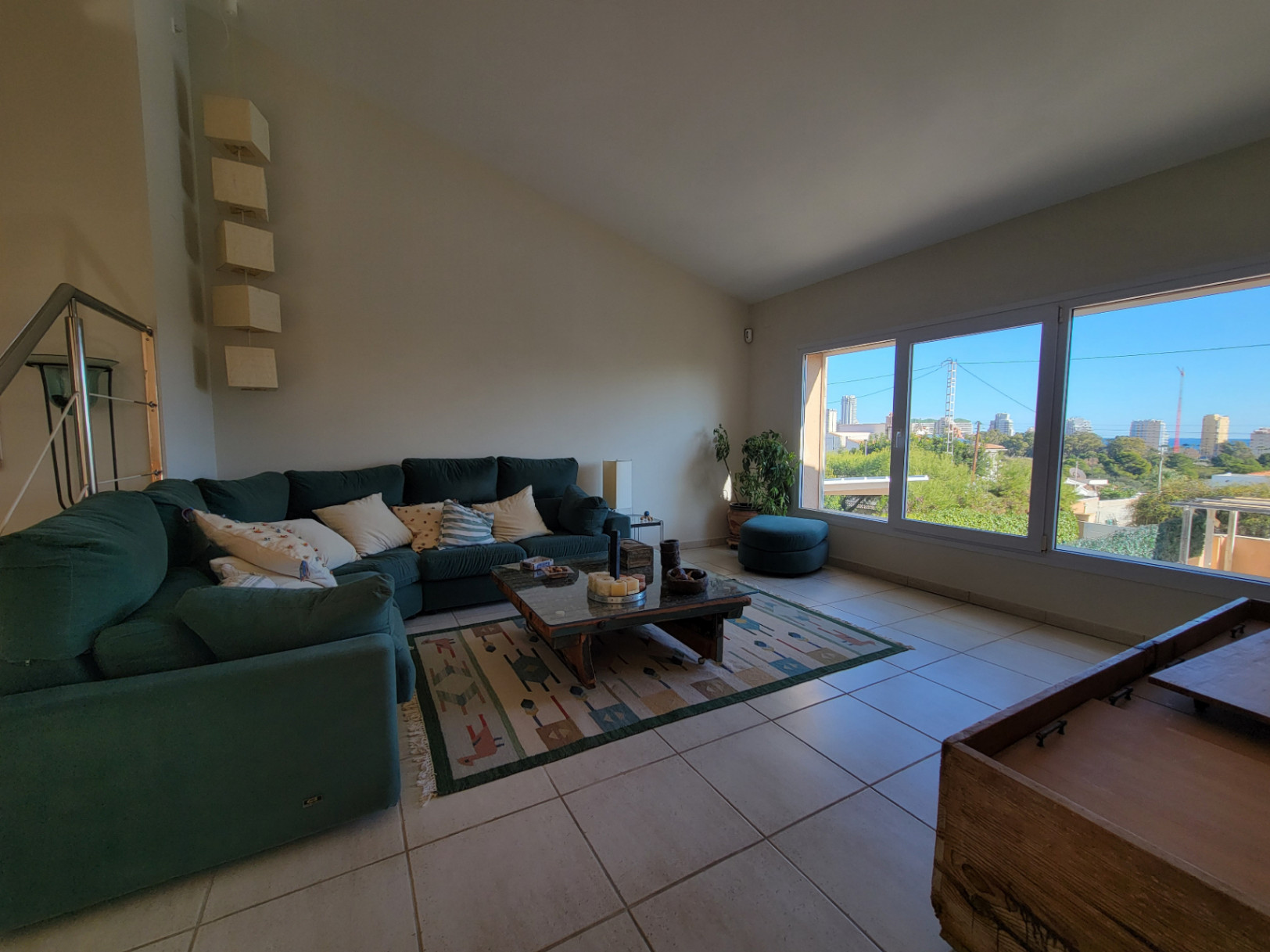 VILLA WITH GUEST APARTMENT IN GOOD LOCATION — photo 13